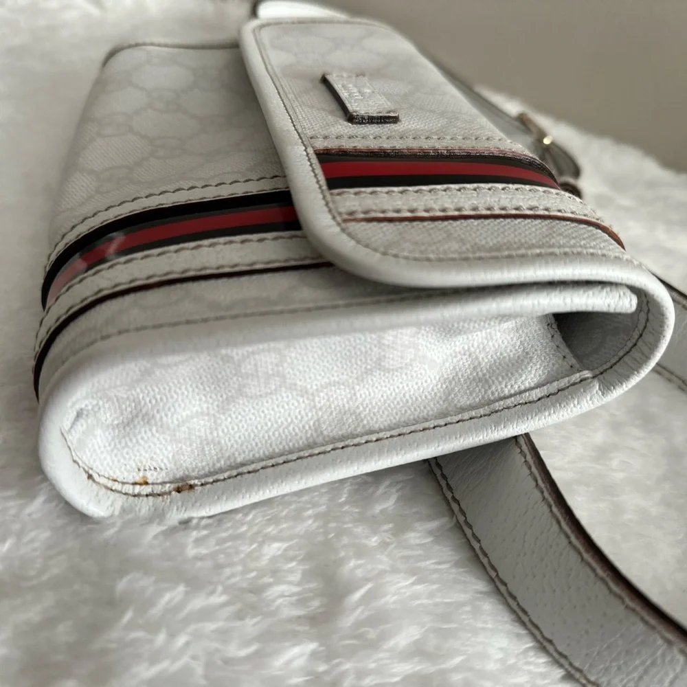 Authentic gucci - Picture 9 of 16